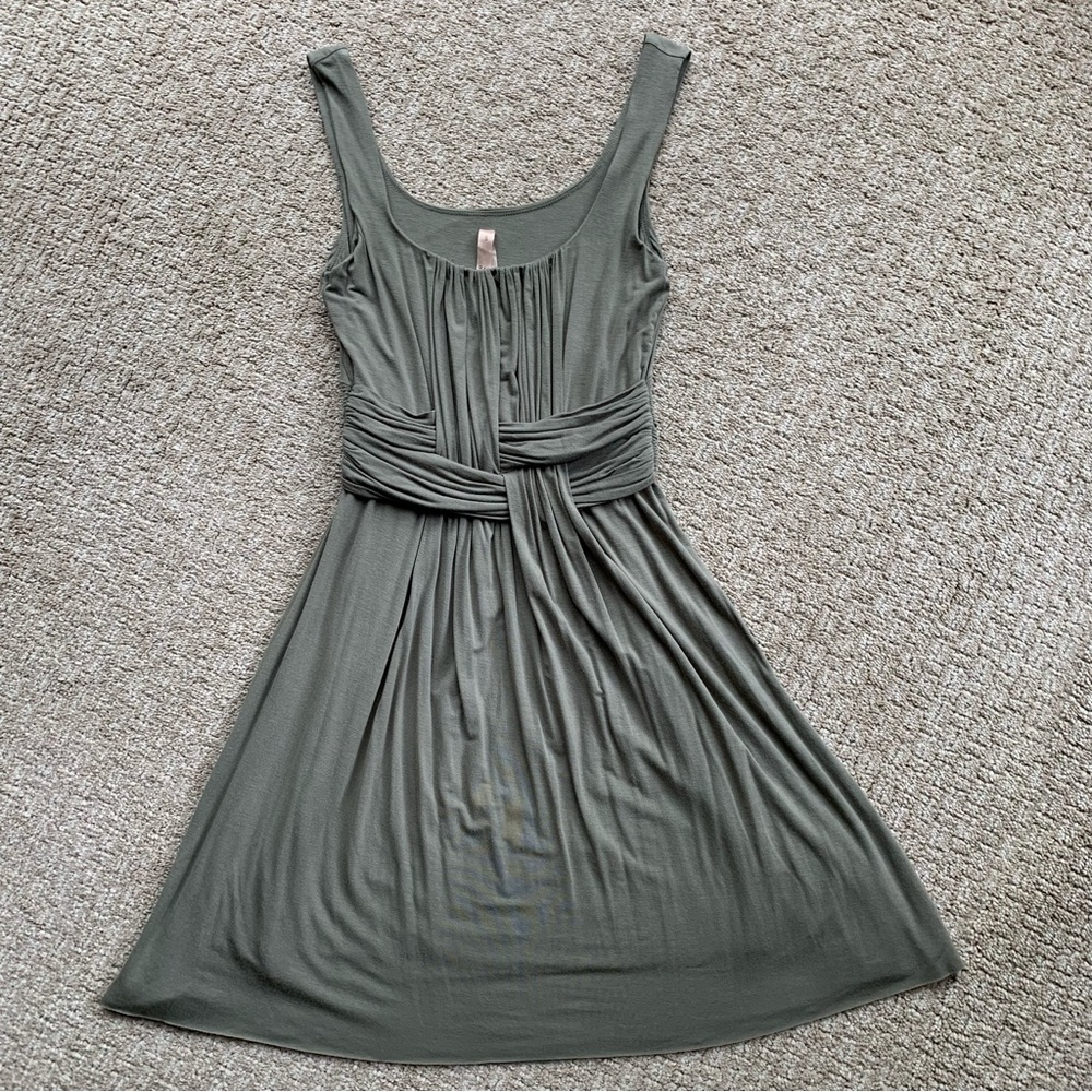 B44 Dressed brand Sage Dress Size small